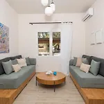 Camara Luxury 公寓 皮洛斯